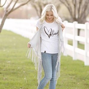 Medium white graphic women's t-shirt